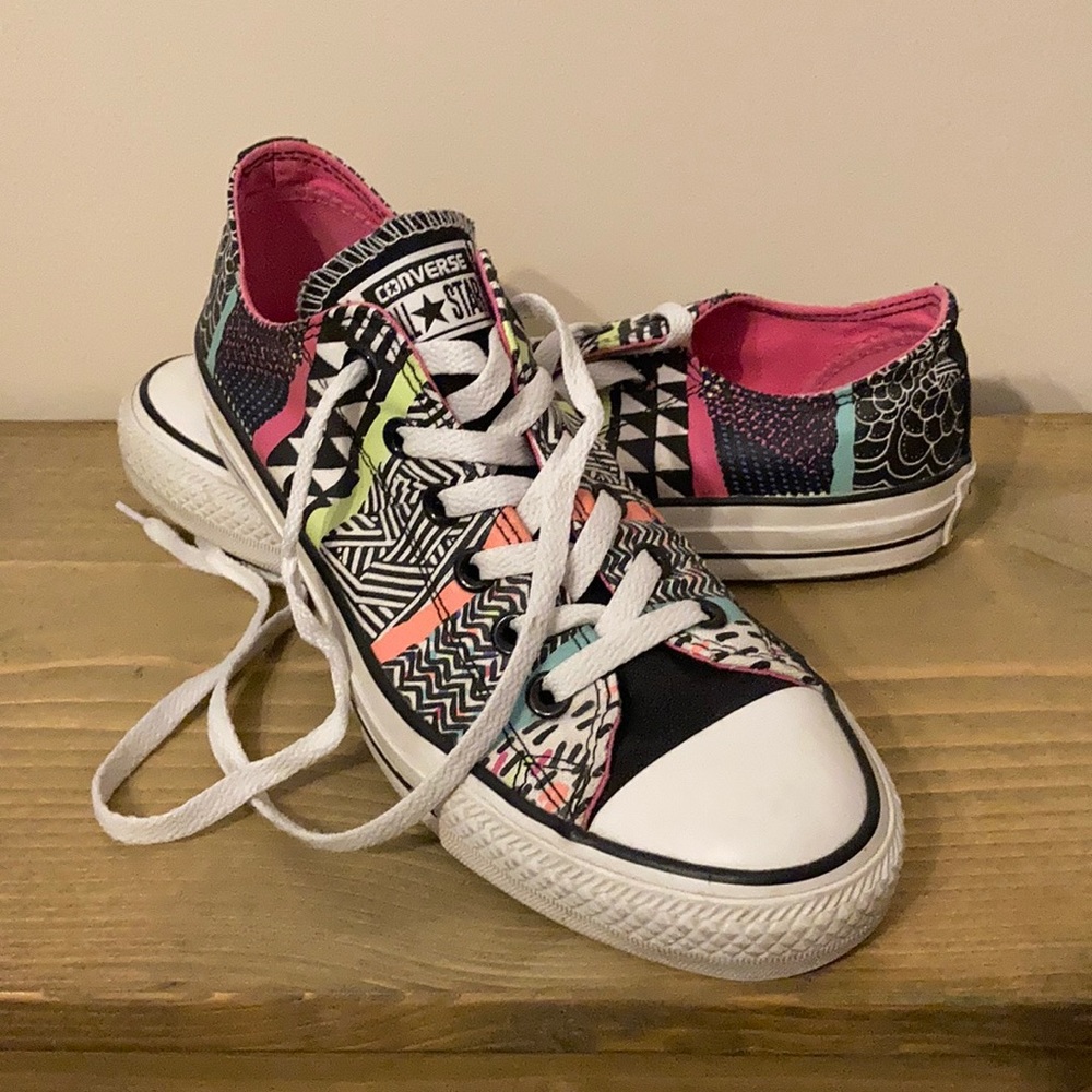 🌈 Multicolor Converse